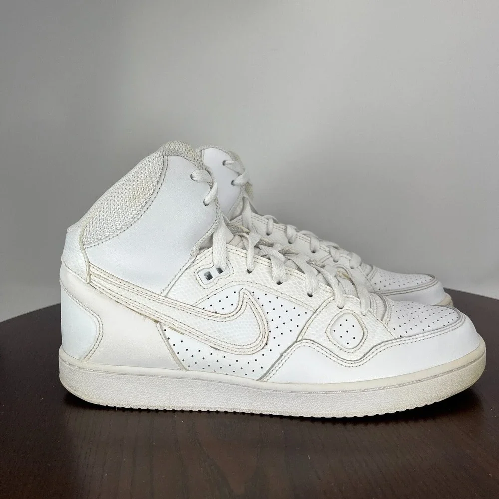 Nike Son of Force Mid Shoes‎ Women's 9 Triple White Athletic Sneakers 616303-115